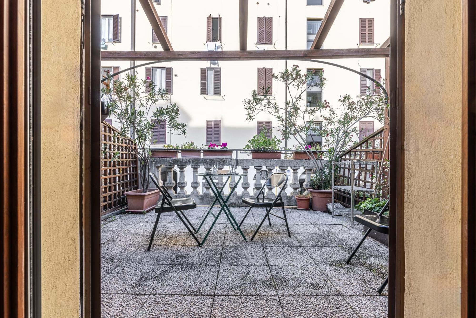 Free Parking Duomo-Porta Romana "Casa Del Pittore" Milan Extérieur photo